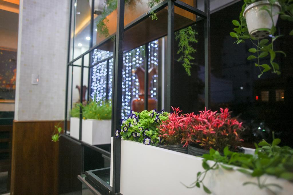 Pearl Sea Hotel Da Nang Exterior photo
